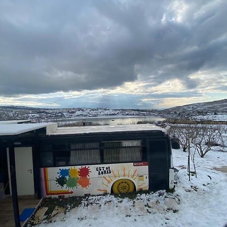 The Bus Lejlighed Majdal Shams Eksteriør billede